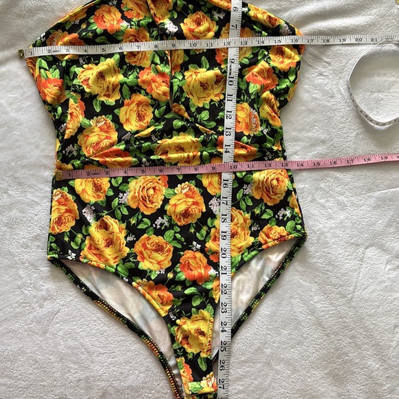 ZARA Black Floral Sleeveless Twist Halter Neck Bodysuit--M - Picture 16 of 16